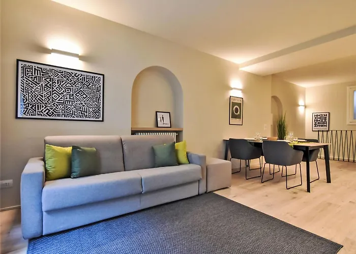 Apartment Crocetta Courtyard By Interhome